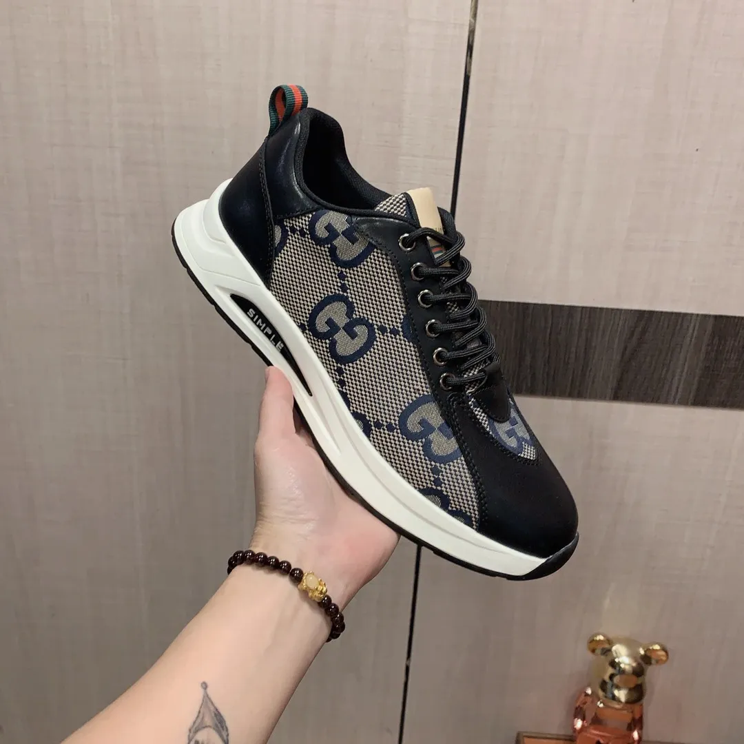 Men's Men's Shoes💰420💰💰🎩🎩[Lightning][Lightning] "Gucci*" The latest and most popular casual sports shoes, top brand [seduce] luxury~purchase, top~quality. [Strong] The upper is made of imported breathable cowhide with material ➕ breathable sheepskin feet (•) and fine workmanship. The original stylish and stylish soft rubber wear-resistant and non-slip outsole is light and comfortable on the feet. The real thing looks better when photographed in real life. 122: code: 38-44, can be customized to 45, 2️⃣ colors available